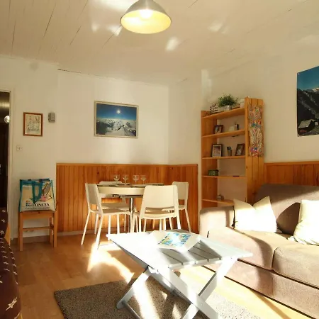 Cosy Pour 6 A Chantemerle, Serre-chevalier. Balcon, Parking, Casier A Ski, 2 Etoiles. - Fr-1-330e-33 Saint-Chaffrey