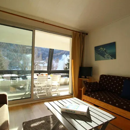 Cosy Pour 6 A Chantemerle, Serre-chevalier. Balcon, Parking, Casier A Ski, 2 Etoiles. - Fr-1-330e-33 *